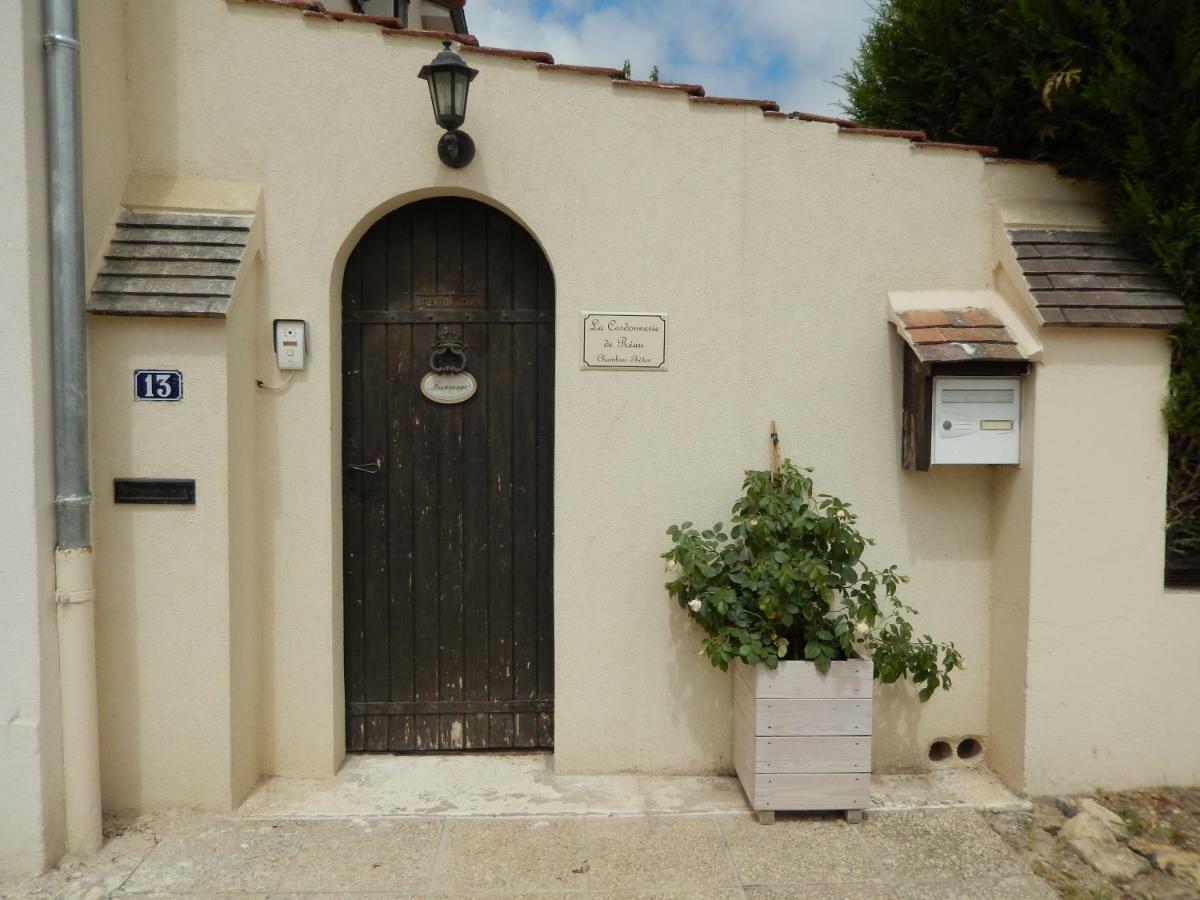 Bed and Breakfast La Cordonnerie de Réau Esterno foto